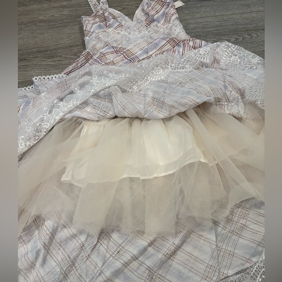 Anthropology The Bobbi Asymmetrical Ruffle Tiered midi Dress - Picture 7 of 9